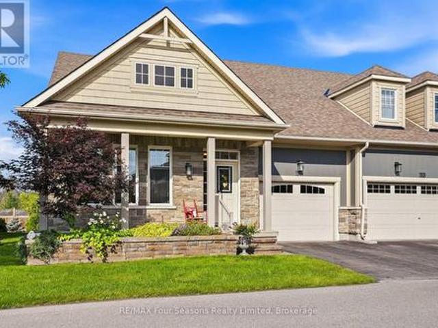 Townhouse for sale in Collingwood, Ontario