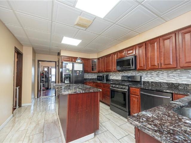 House for sale in Aspinwall, Pennsylvania