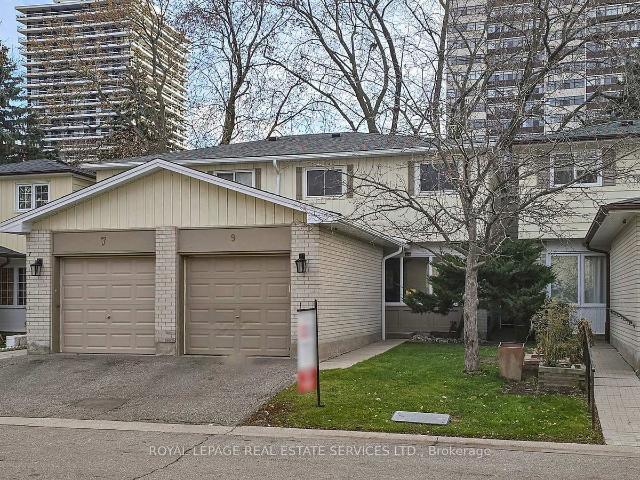 Condo for sale in Woburn, Ontario