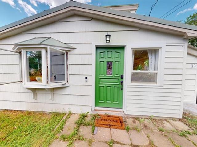 House for sale in Sparrow Bush, New York