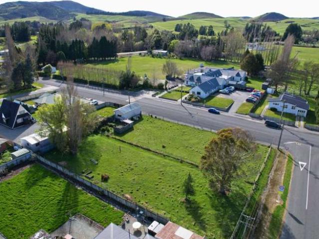 Land for sale in Lumsden, Northern Community