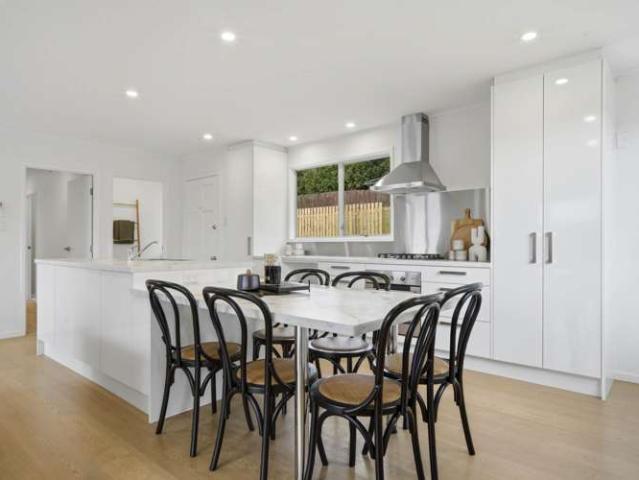 House for sale in Wairau Valley