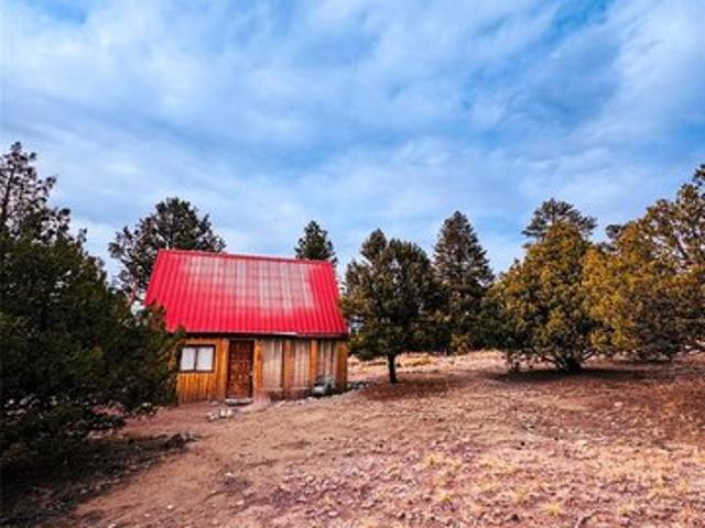House for sale in Mosca, Colorado