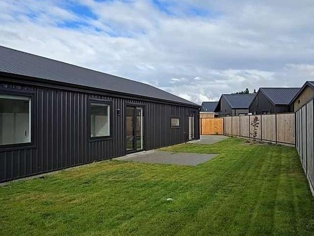 House for rent in Otakou