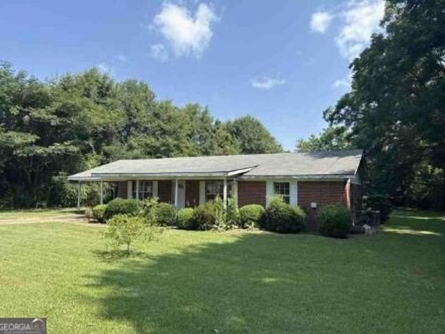 House for sale in Notasulga, Macon County
