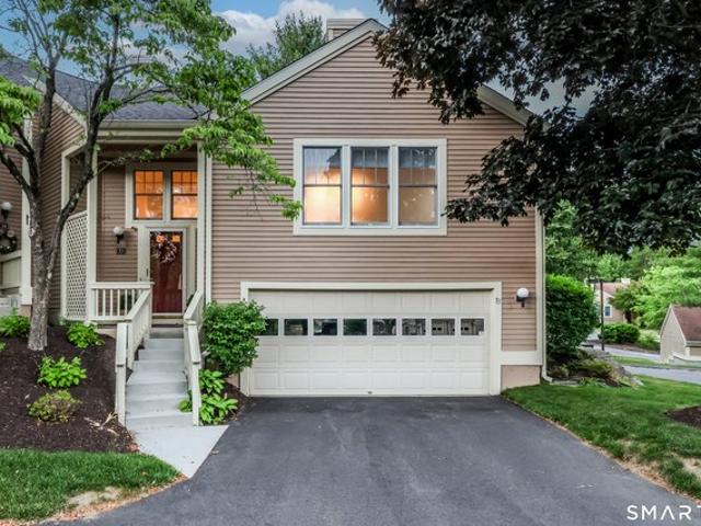 Condo for sale in Danbury, Connecticut