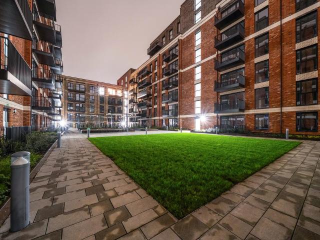 Apartment for rent in Clapham, Greater London