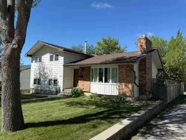 House for sale in Alberta