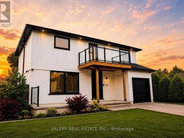 House for sale in Ancaster, Ontario