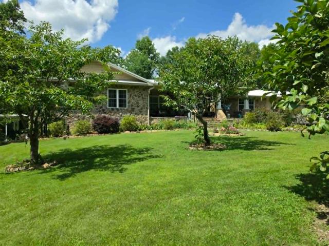 House for sale in Vinemont, Alabama