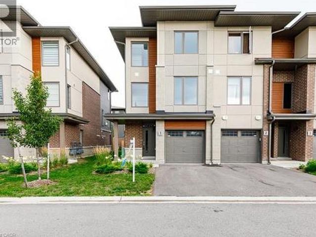Townhouse for sale in Collingwood, Ontario
