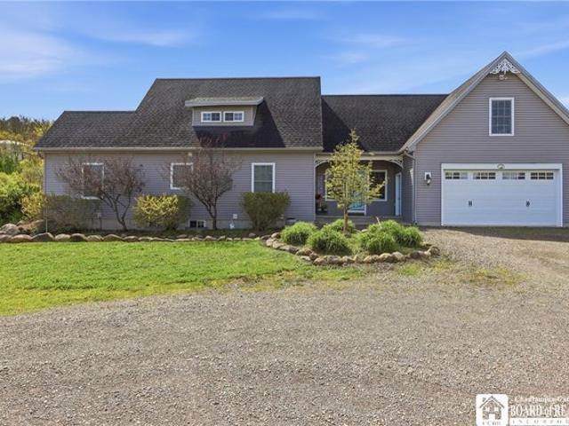 House for sale in Frewsburg, New York