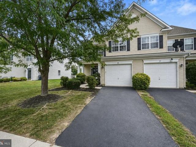 Townhouse for sale in Delaware