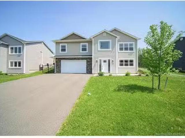 House for sale in Oromocto, New Brunswick