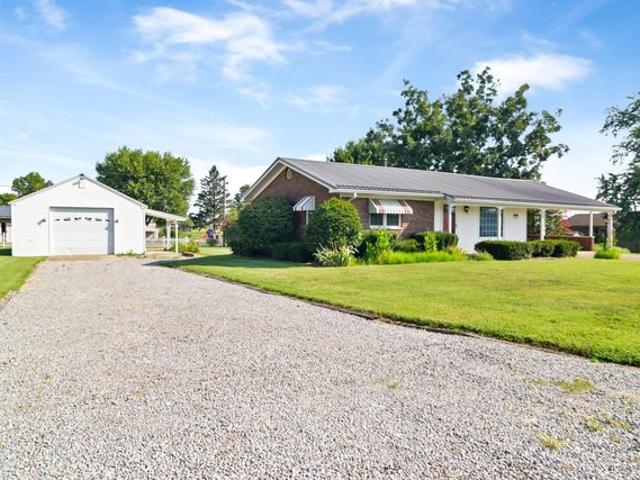 House for sale in Poseyville, Posey County