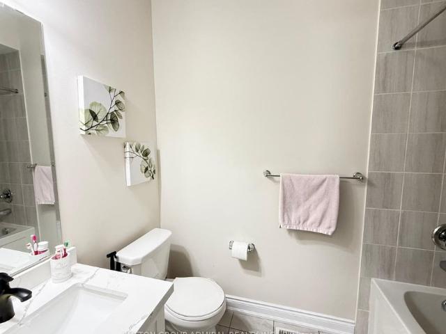 House for rent in Huttonville, Brampton