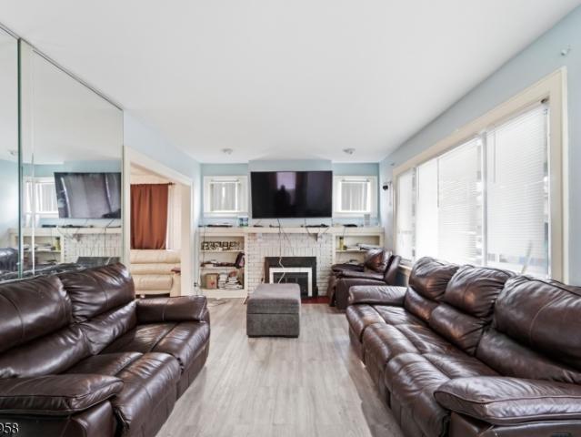 House for sale in Hillside, New Jersey