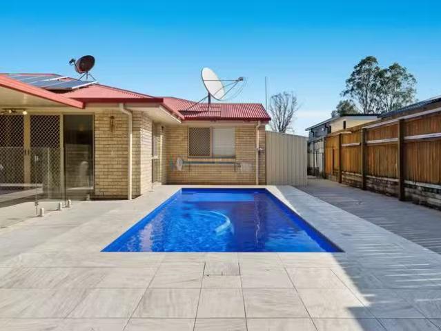 House for rent in Redland Bay, Greater Brisbane