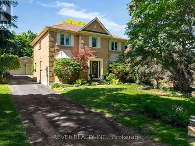 House for sale in Barrie, Ontario