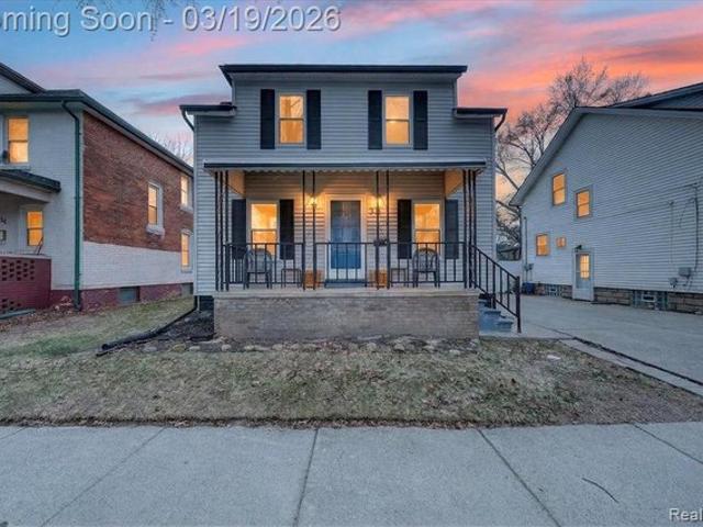 House for sale in Mount Clemens, Michigan