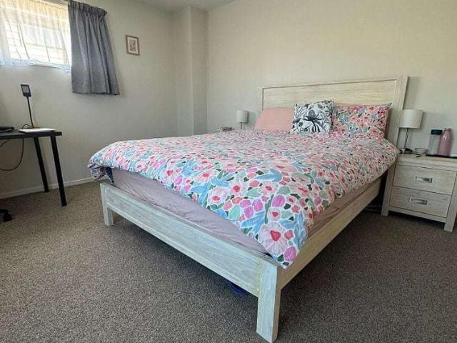 House for rent in Paremoremo
