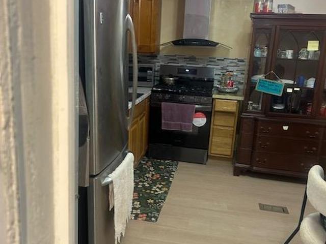 House for sale in Avenel, Woodbridge Township