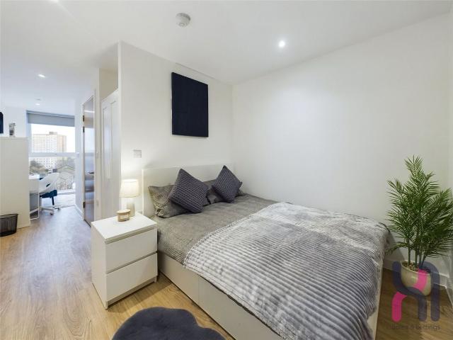 Studio for rent in Salford, Greater Manchester