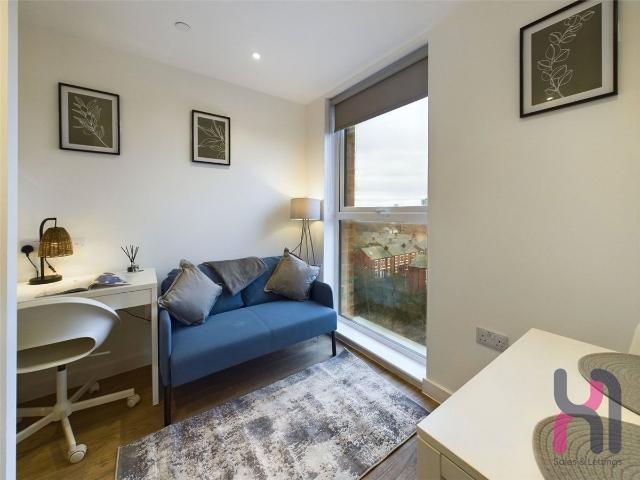 Studio for rent in Pendleton, Salford