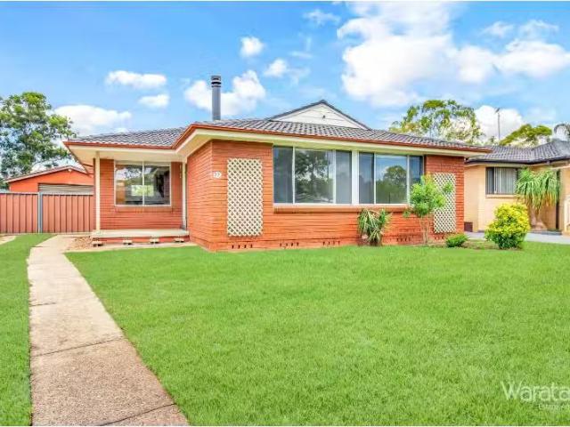 House for rent in Acacia Gardens