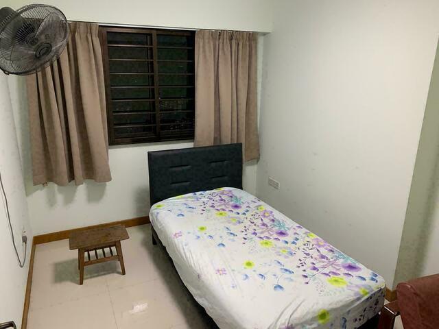Room for rent
