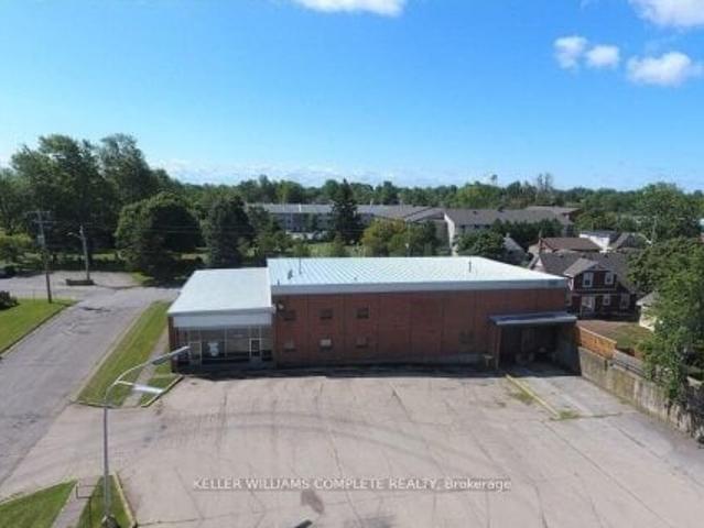Office for rent in Niagara, Ontario