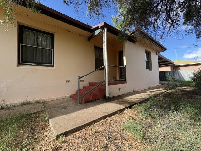 Duplex for rent in Port Augusta, South Australia
