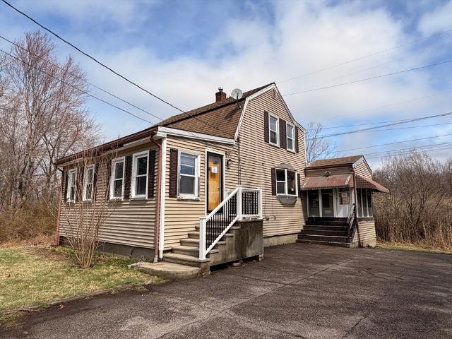 House for sale in Whitman, Massachusetts