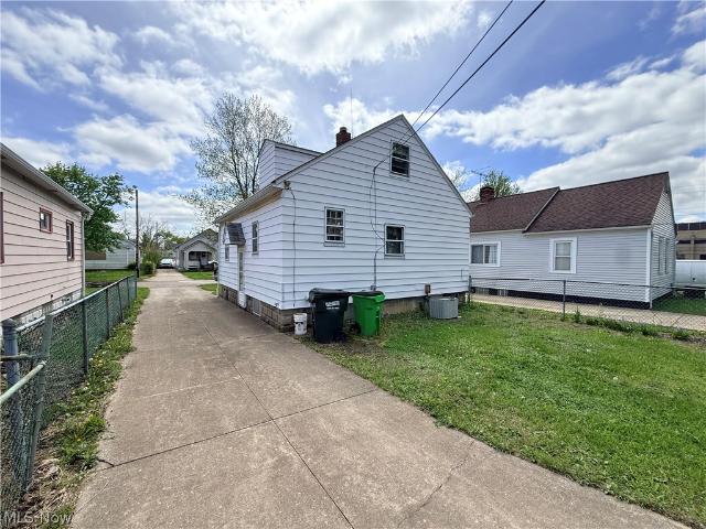 House for sale in Bedford, Ohio
