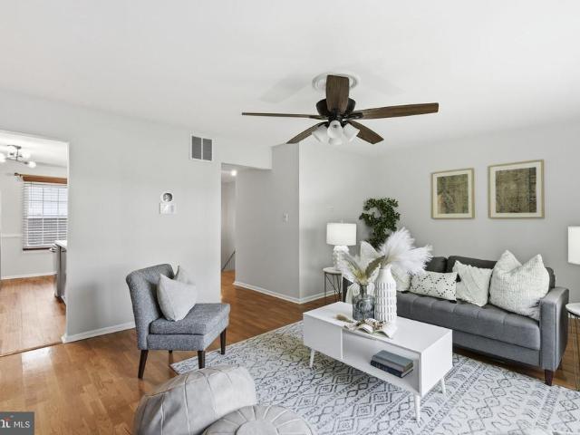 Townhouse for sale in Nottingham, Maryland