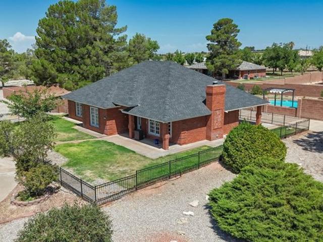 House for sale in Alamogordo, New Mexico