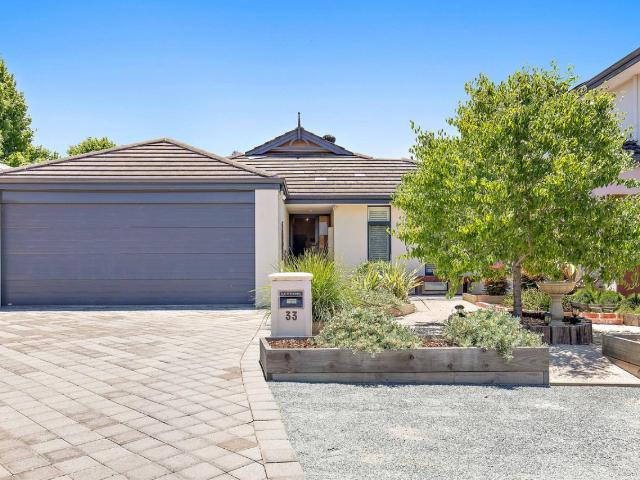 House for sale in Canning, Canning Vale