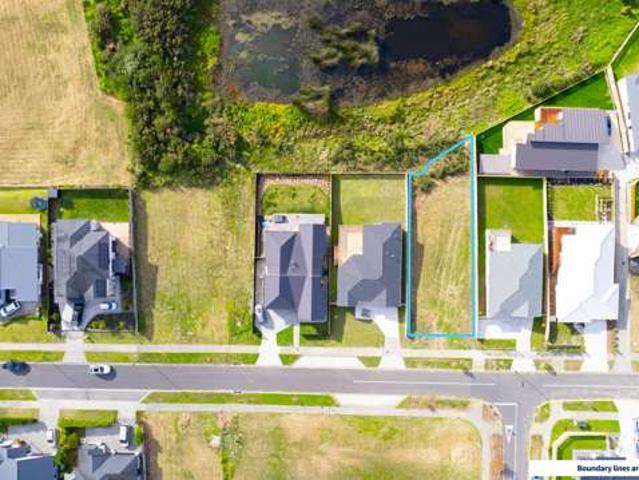 Land for sale in Huapai