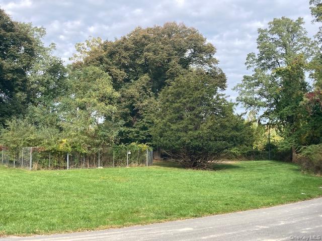Land for sale in Bohemia, New York