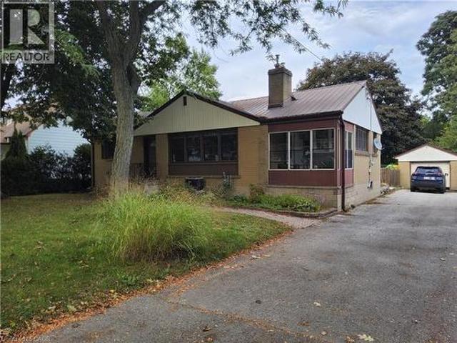 House for sale in Simcoe, Ontario