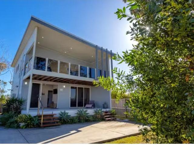 House for rent in Old Bar, New South Wales