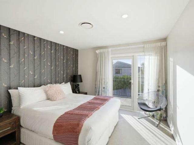 House for sale in Saint Albans, Canterbury