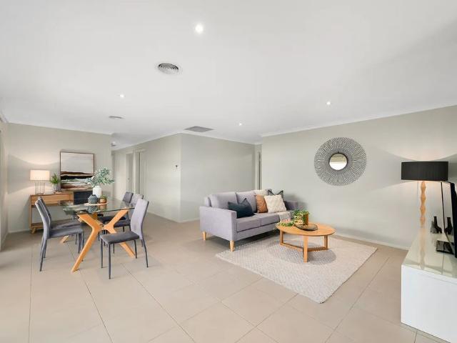 House for rent in Casey, Australian Capital Territory
