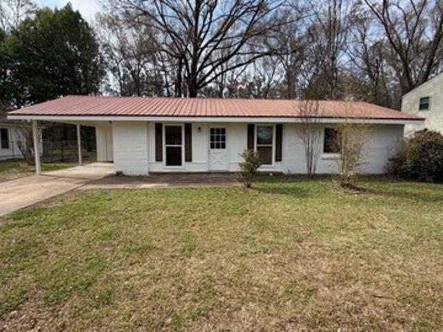 House for sale in Grenada, Mississippi