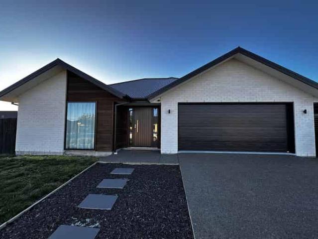House for rent in Rolleston, Canterbury