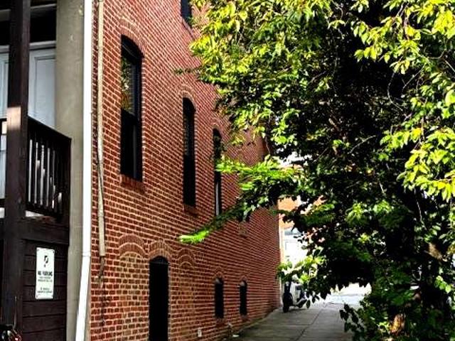 Townhouse for sale in Gibsonton, Maryland