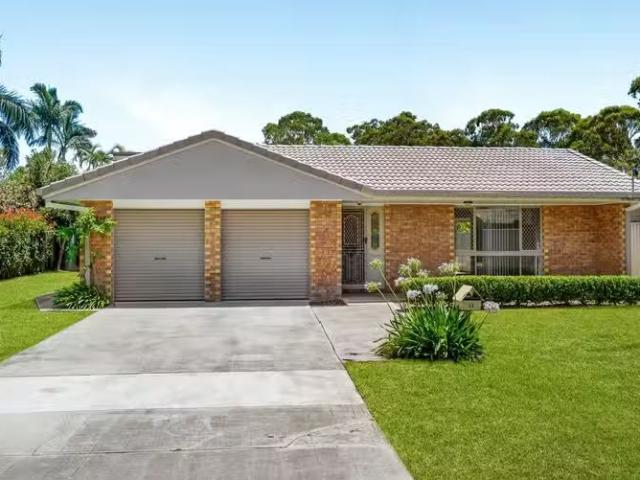 House for rent in Redland Bay, Greater Brisbane