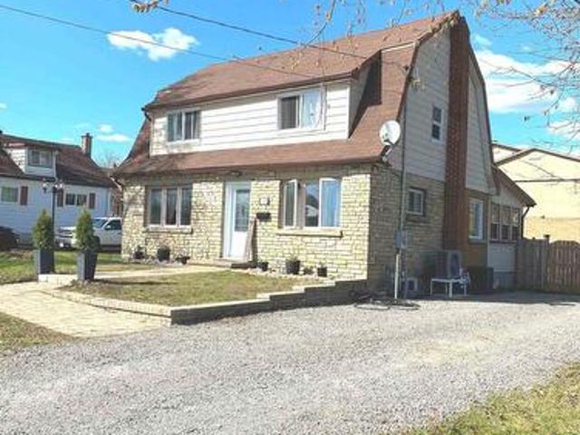 House for sale in Smiths Falls, Ontario