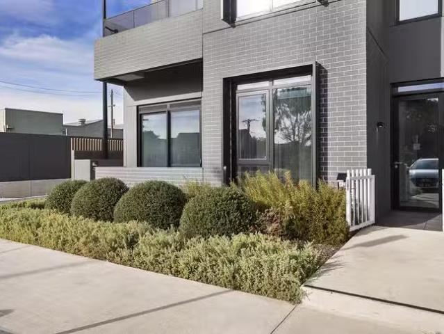 House for rent in Spotswood