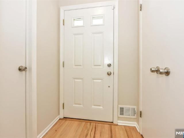 Property for rent in Paramus, New Jersey